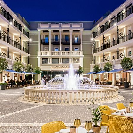 Palazzo Doglio Hotel Cagliari Luaran gambar The Hotel's courtyard