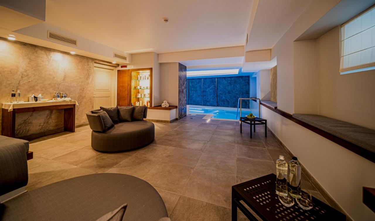 Palazzo Doglio Hotel Cagliari Luaran gambar The Spa at The Westin