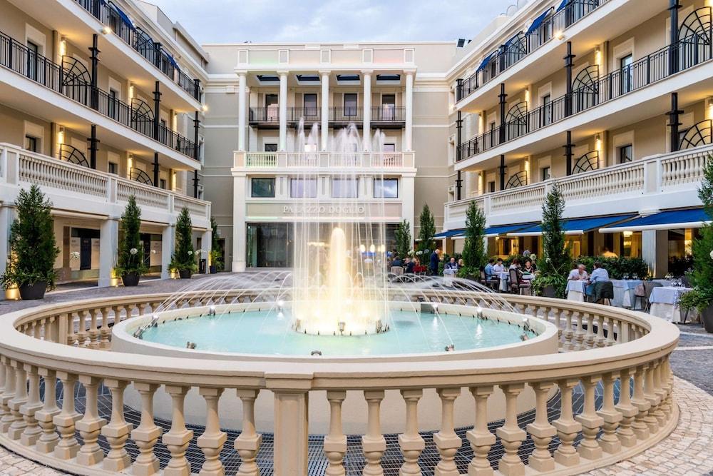Palazzo Doglio Hotel Cagliari Luaran gambar The Fontainebleau Hotel